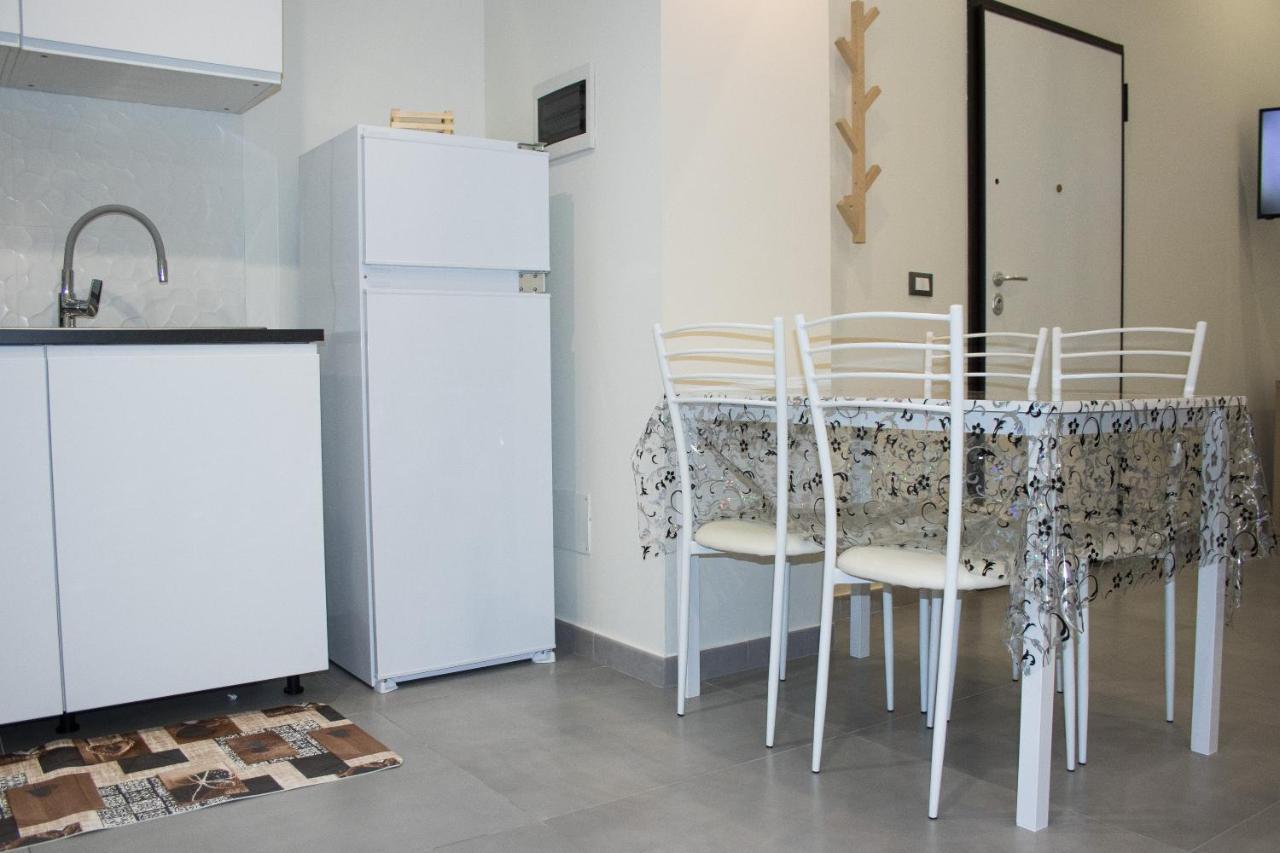 Suite Meghan Home Катания Екстериор снимка